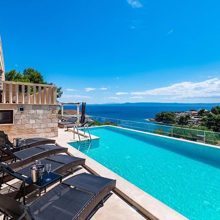 Villa Kadena - Luxury Seaside Villa With Private Heated Pool Selca  المظهر الخارجي الصورة