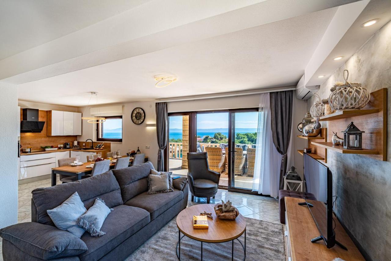 Villa Kadena - Luxury Seaside Villa With Private Heated Pool Selca  المظهر الخارجي الصورة
