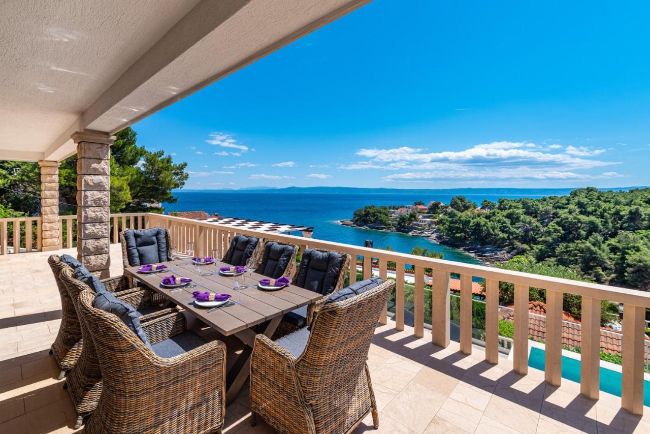 Villa Kadena - Luxury Seaside Villa With Private Heated Pool Selca  المظهر الخارجي الصورة